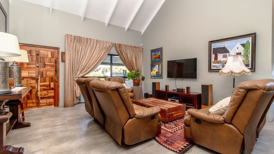 9 Bedroom Property for Sale in Onrus Western Cape